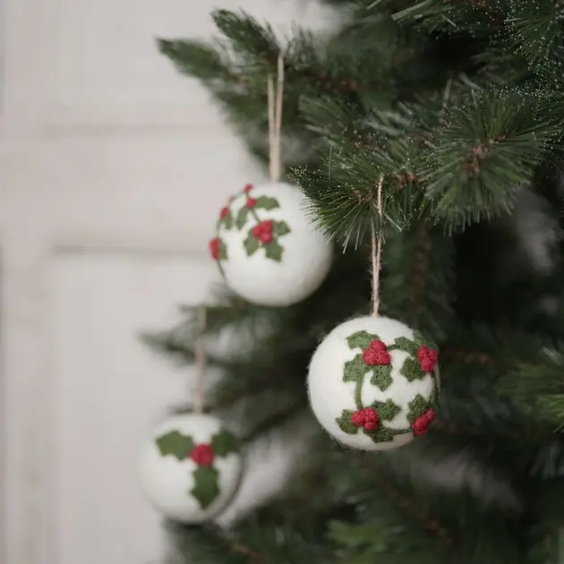 Boule de Noël en feutrine de laine Holly Berry Large