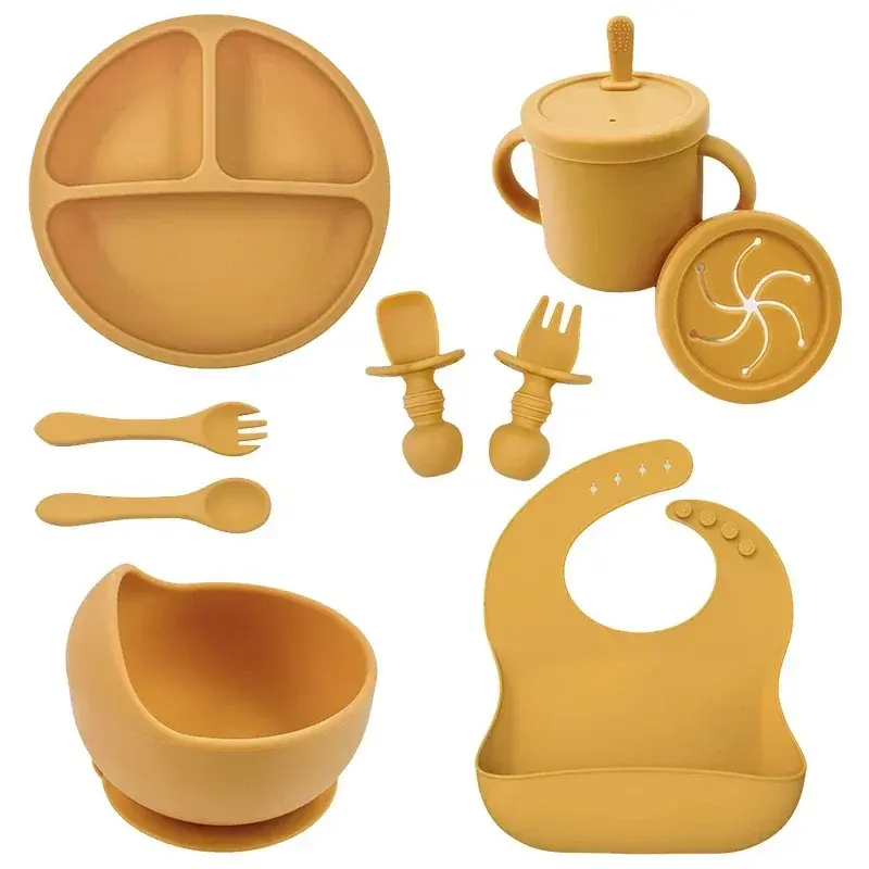 Coffret Repas Bébé Silicone 6 à 9 Pièces – Assiette, Tasse et Bavoir