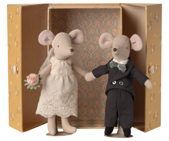 Couple de mariés dans son joli coffret, Maman et Papa