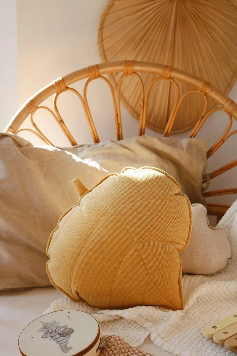 Coussin en velours, Jaune • Feuille
