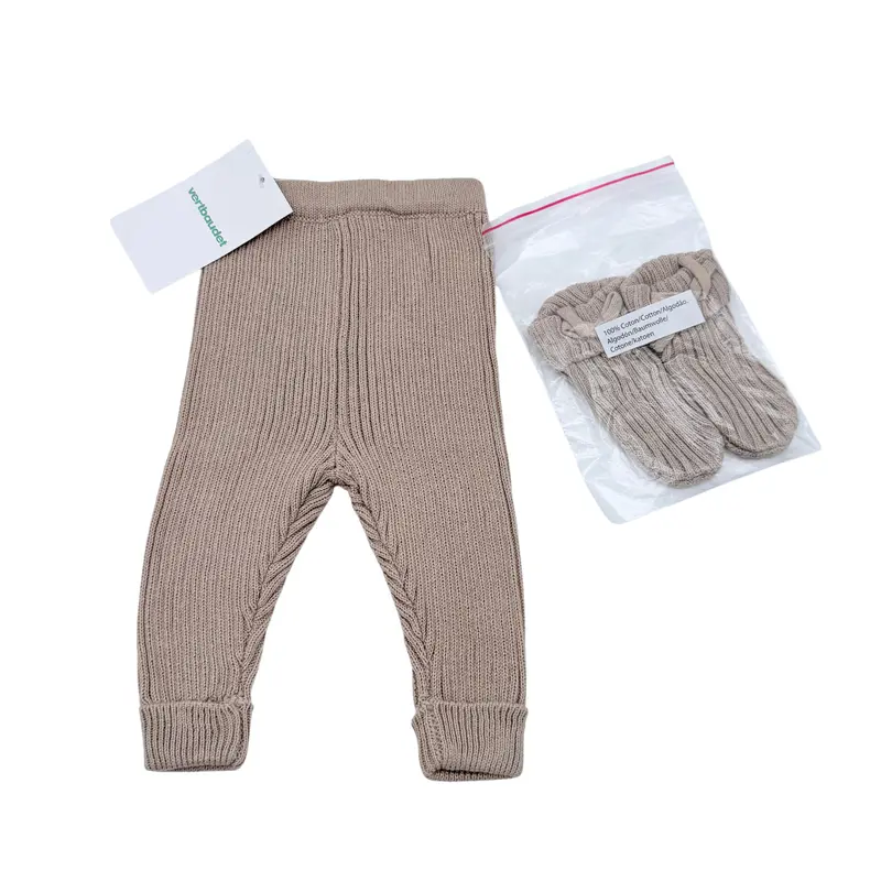 Ensemble bébé pantalon en maille beige et chaussons assortis - 1 mois