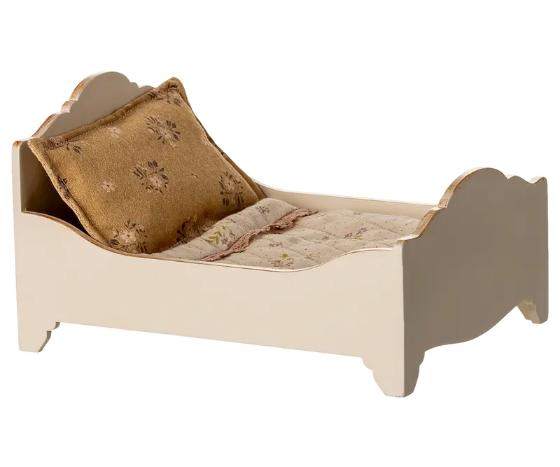 Lit miniature pour 2 souris blanc cassé avec parure
