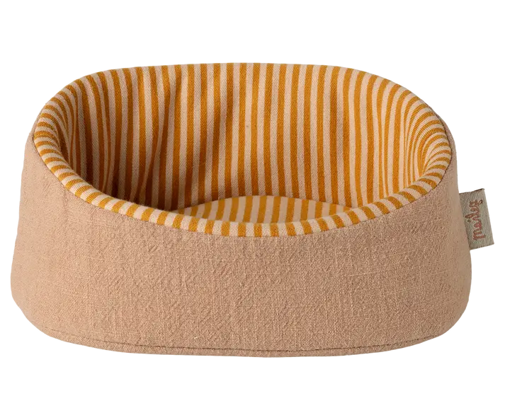 Panier pour animaux de compagnie, Poudrée