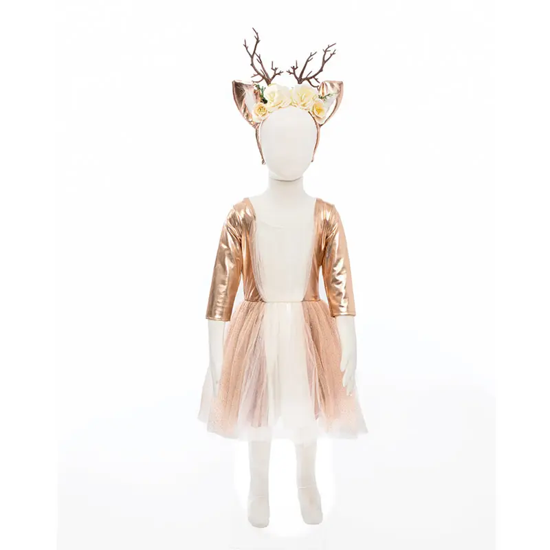 Robe de biche avec coiffe